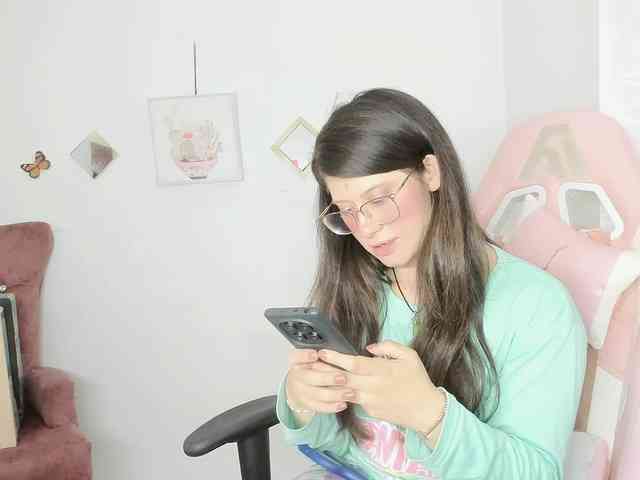 ZooeyBelair