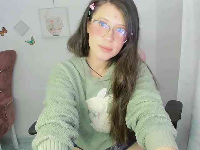 ZooeyBelair webcam