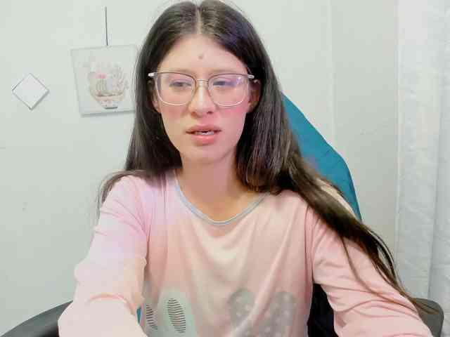 ZooeyBelair webcam