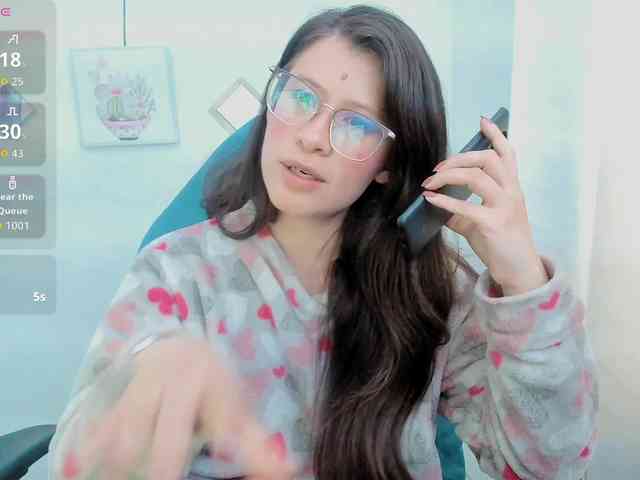 ZooeyBelair webcam