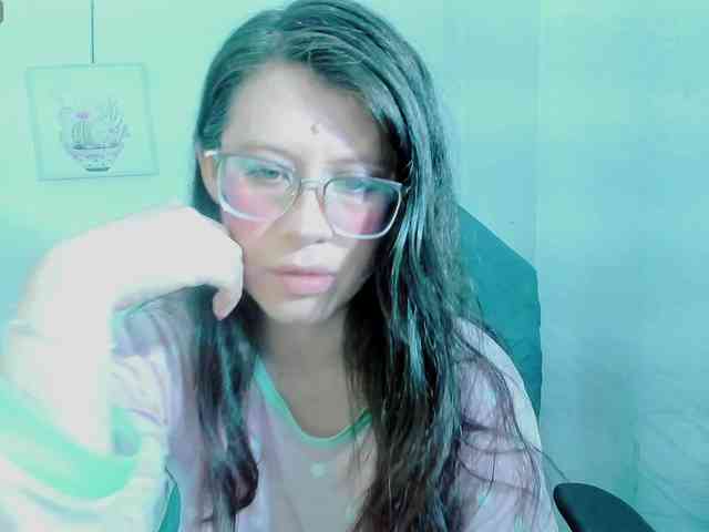 ZooeyBelair webcam