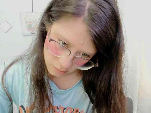 ZooeyBelair webcam