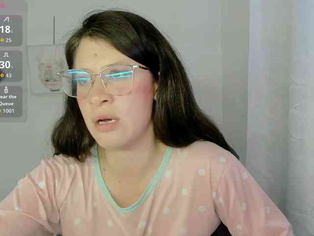ZooeyBelair webcam