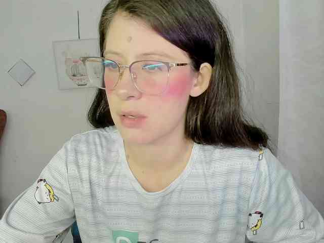 ZooeyBelair webcam