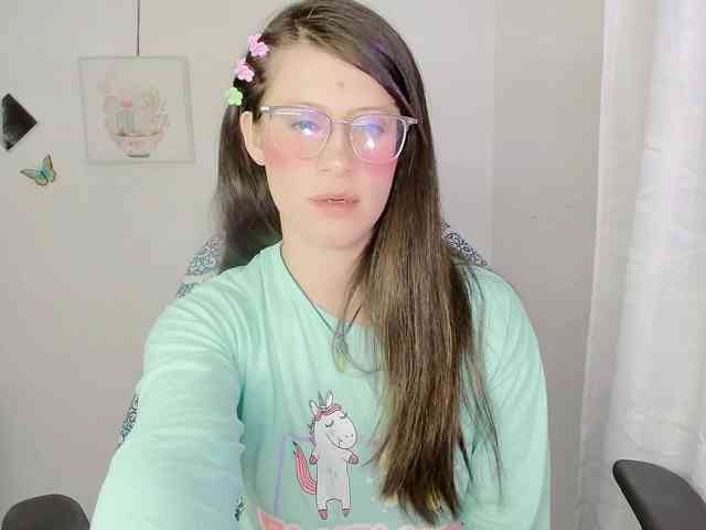 ZooeyBelair webcam