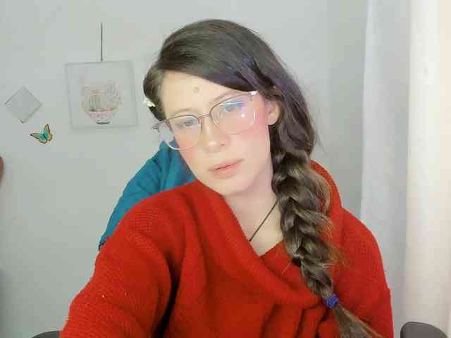 ZooeyBelair webcam