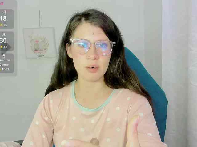 ZooeyBelair webcam