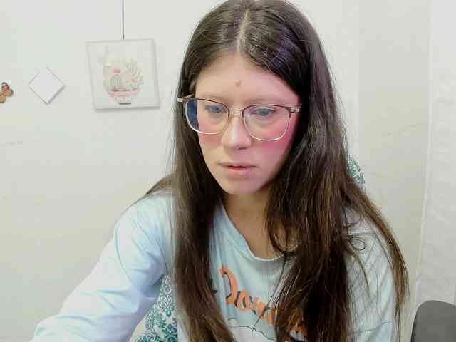 ZooeyBelair webcam