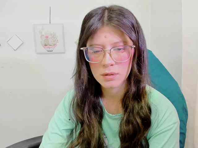 ZooeyBelair webcam