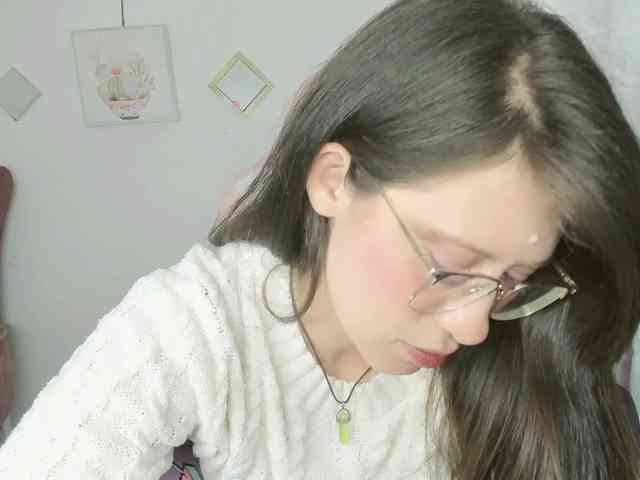 ZooeyBelair webcam