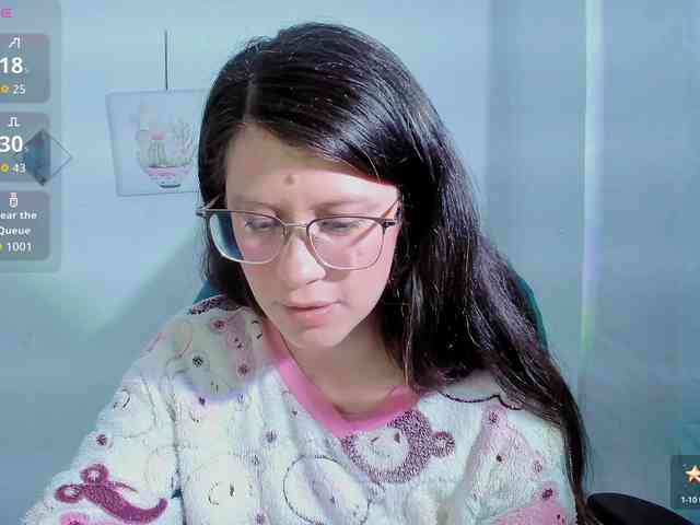 ZooeyBelair webcam