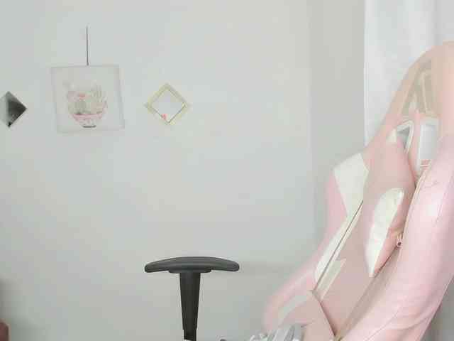 ZooeyBelair webcam
