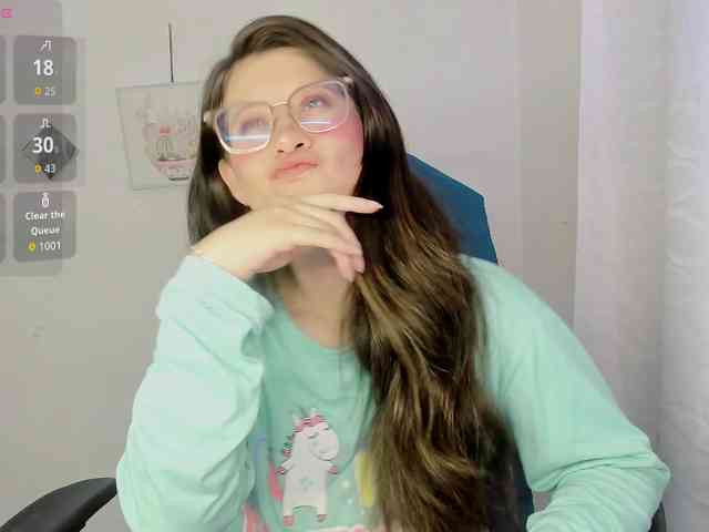 ZooeyBelair webcam