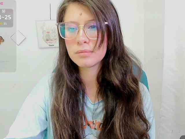 ZooeyBelair webcam