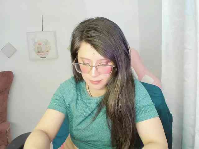 ZooeyBelair webcam