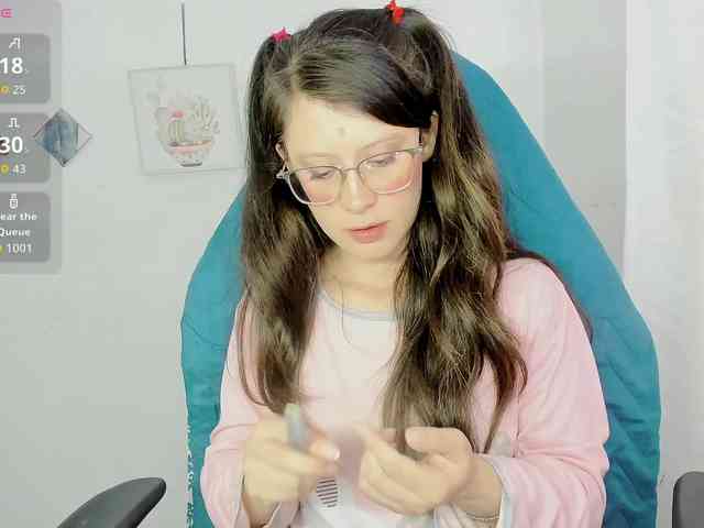 ZooeyBelair webcam