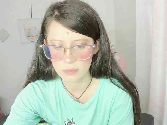 ZooeyBelair webcam