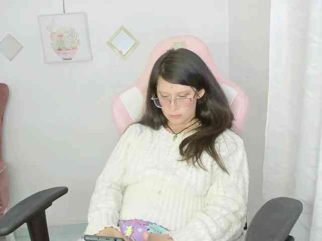 ZooeyBelair webcam