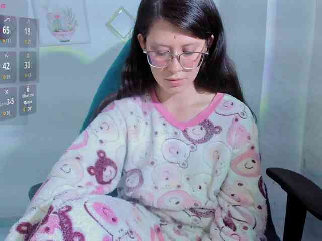 ZooeyBelair webcam
