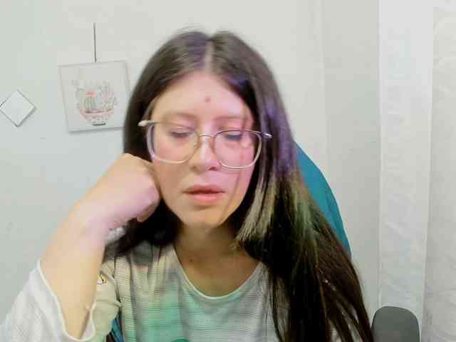 ZooeyBelair webcam