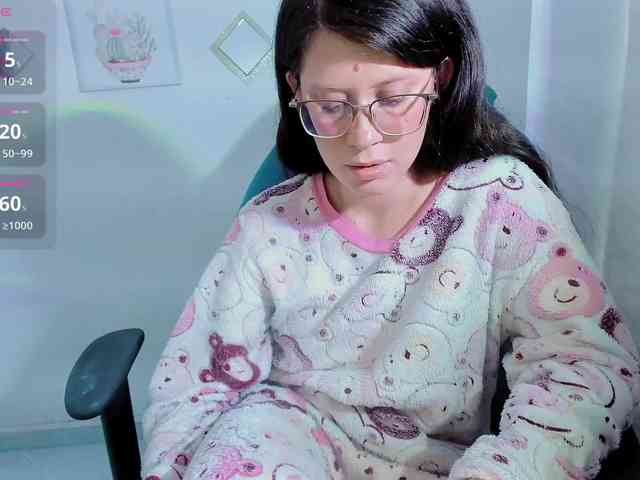 ZooeyBelair webcam