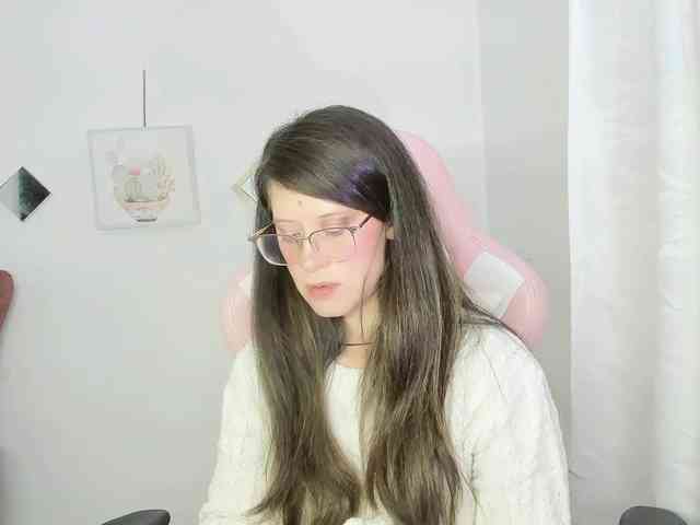 ZooeyBelair webcam