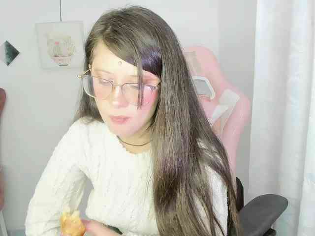 ZooeyBelair webcam