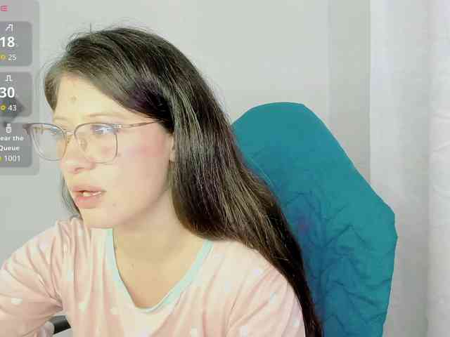 ZooeyBelair webcam