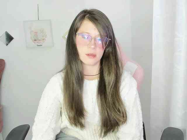 ZooeyBelair webcam