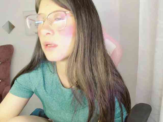 ZooeyBelair webcam