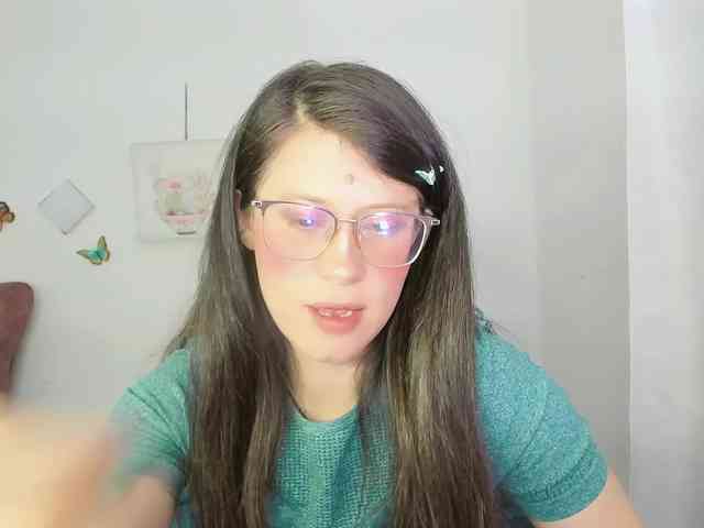 ZooeyBelair webcam