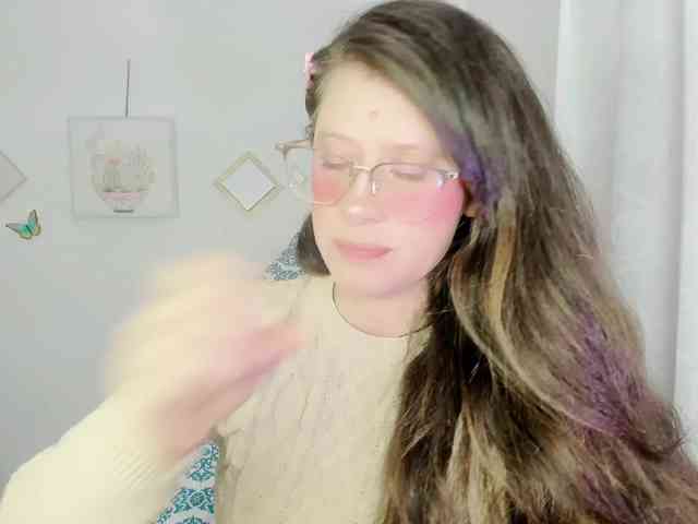 ZooeyBelair webcam