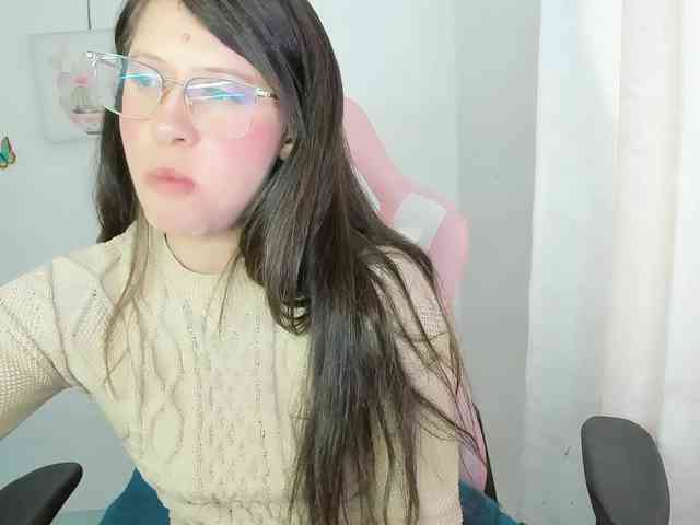 ZooeyBelair webcam