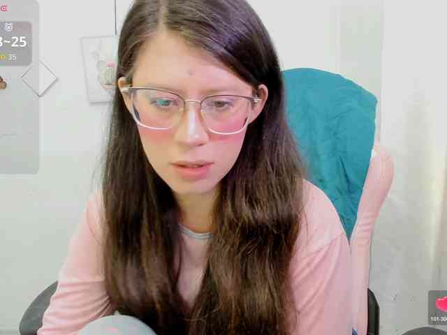 ZooeyBelair webcam