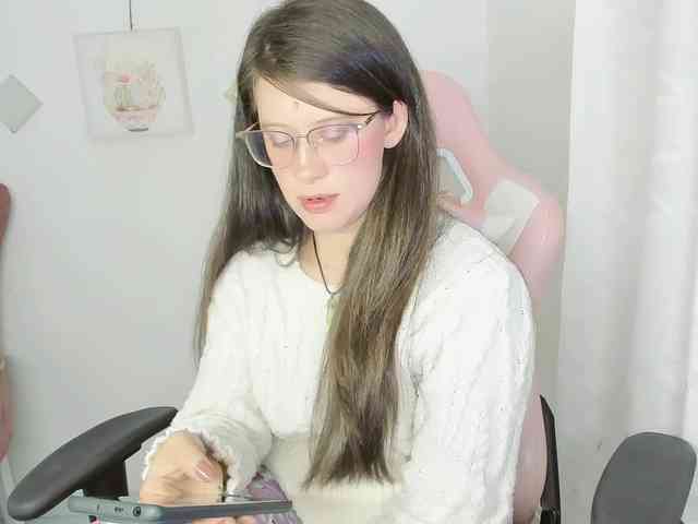 ZooeyBelair webcam