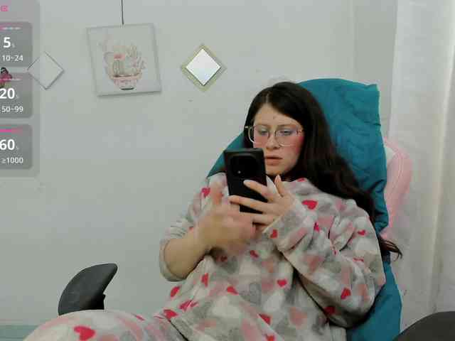 ZooeyBelair webcam