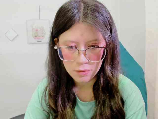 ZooeyBelair webcam