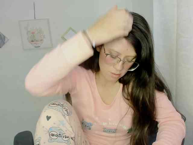 ZooeyBelair webcam