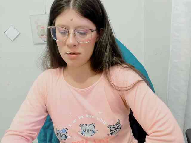 Вебкам-шоу ZooeyBelair