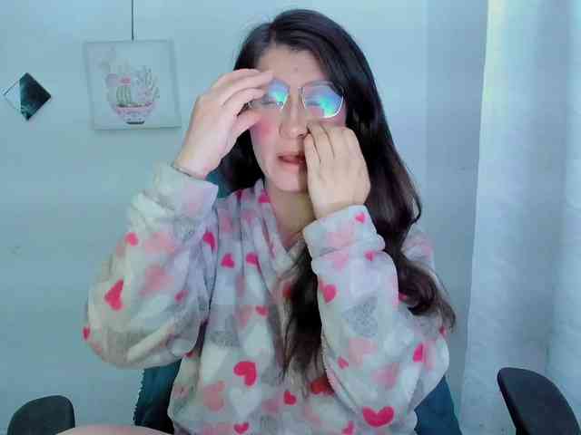 ZooeyBelair webcam