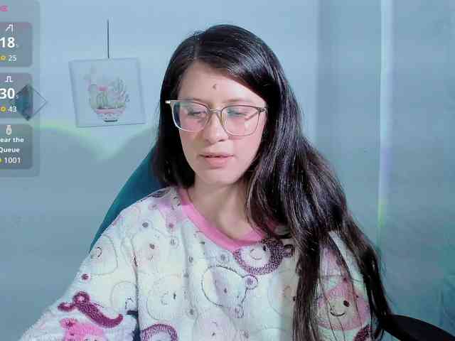ZooeyBelair webcam
