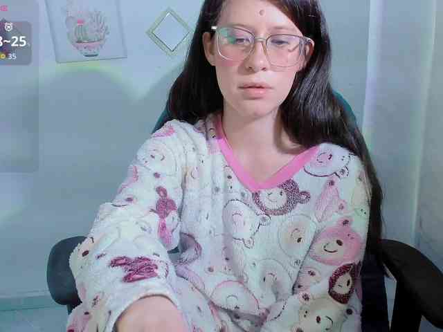 ZooeyBelair webcam