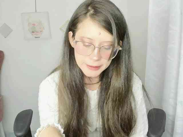 ZooeyBelair webcam
