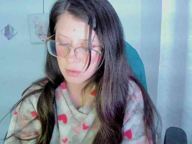ZooeyBelair webcam
