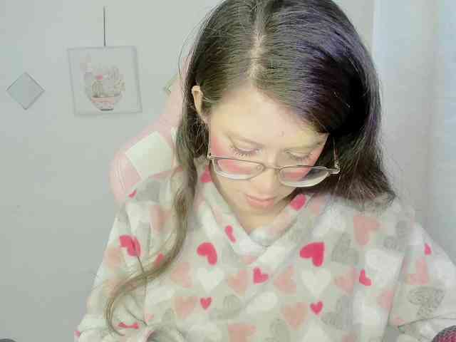 ZooeyBelair webcam