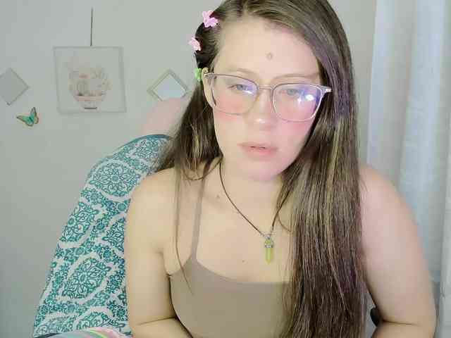 ZooeyBelair webcam