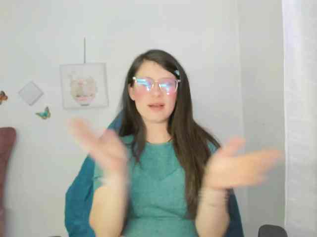 ZooeyBelair webcam