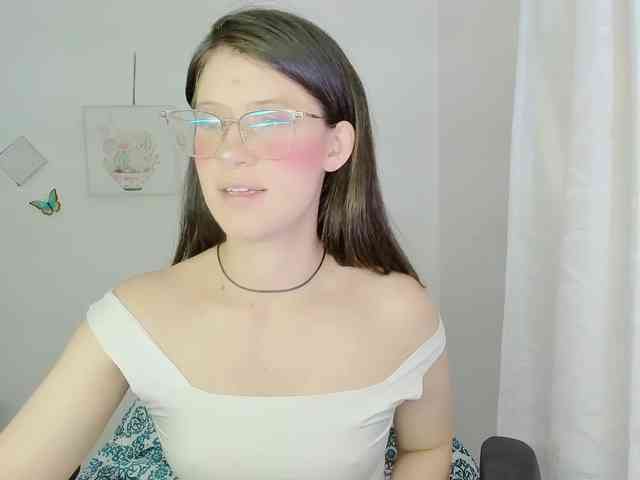 ZooeyBelair webcam