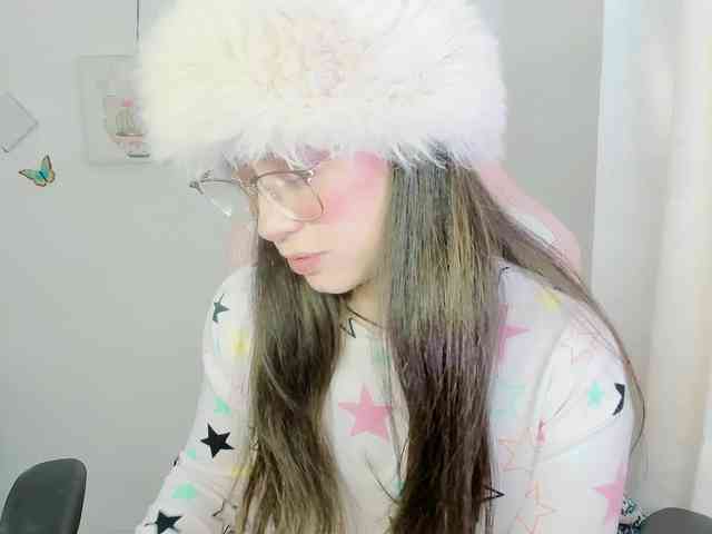 ZooeyBelair webcam