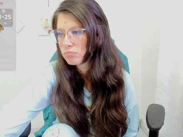 ZooeyBelair webcam